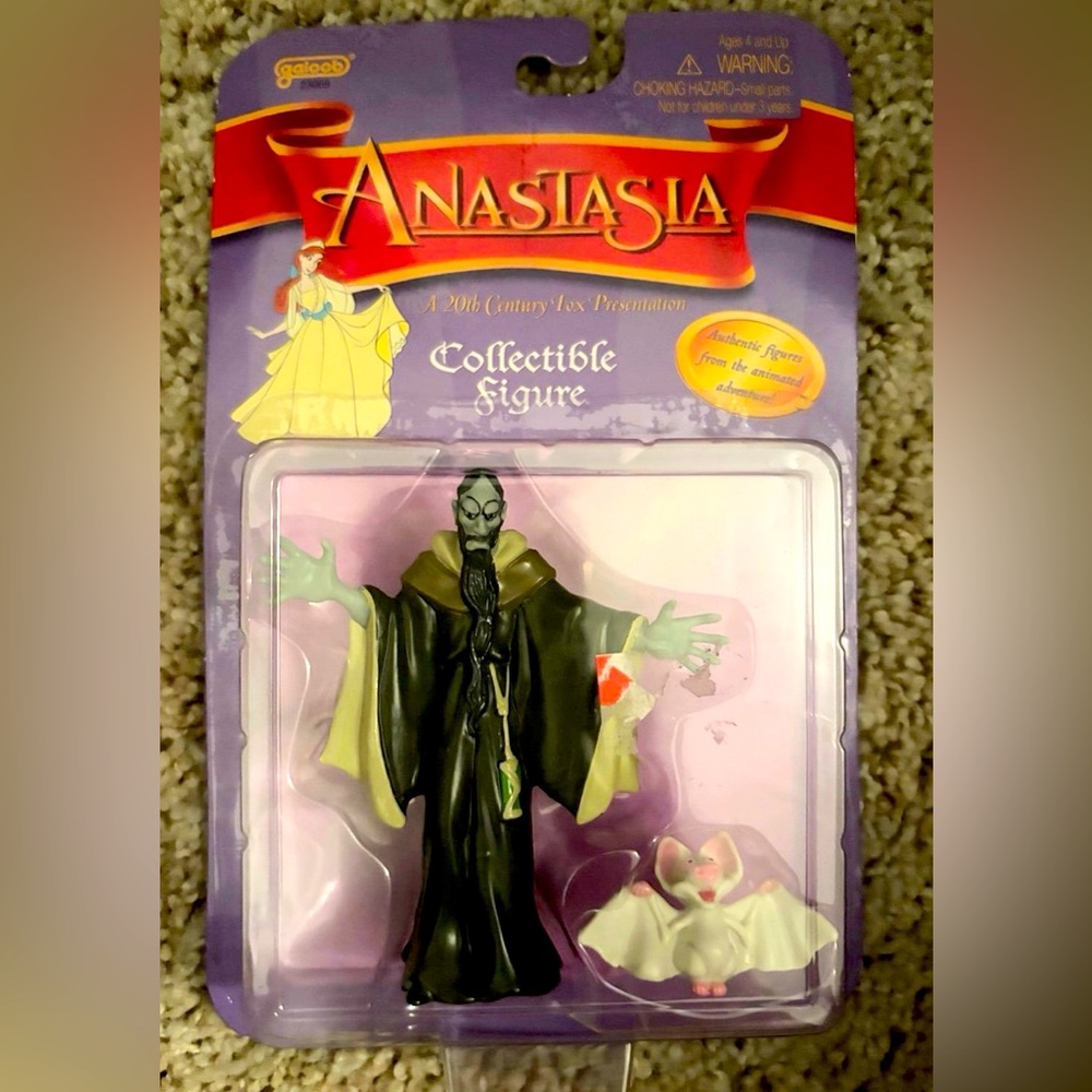 Anastasia Collectible Figure